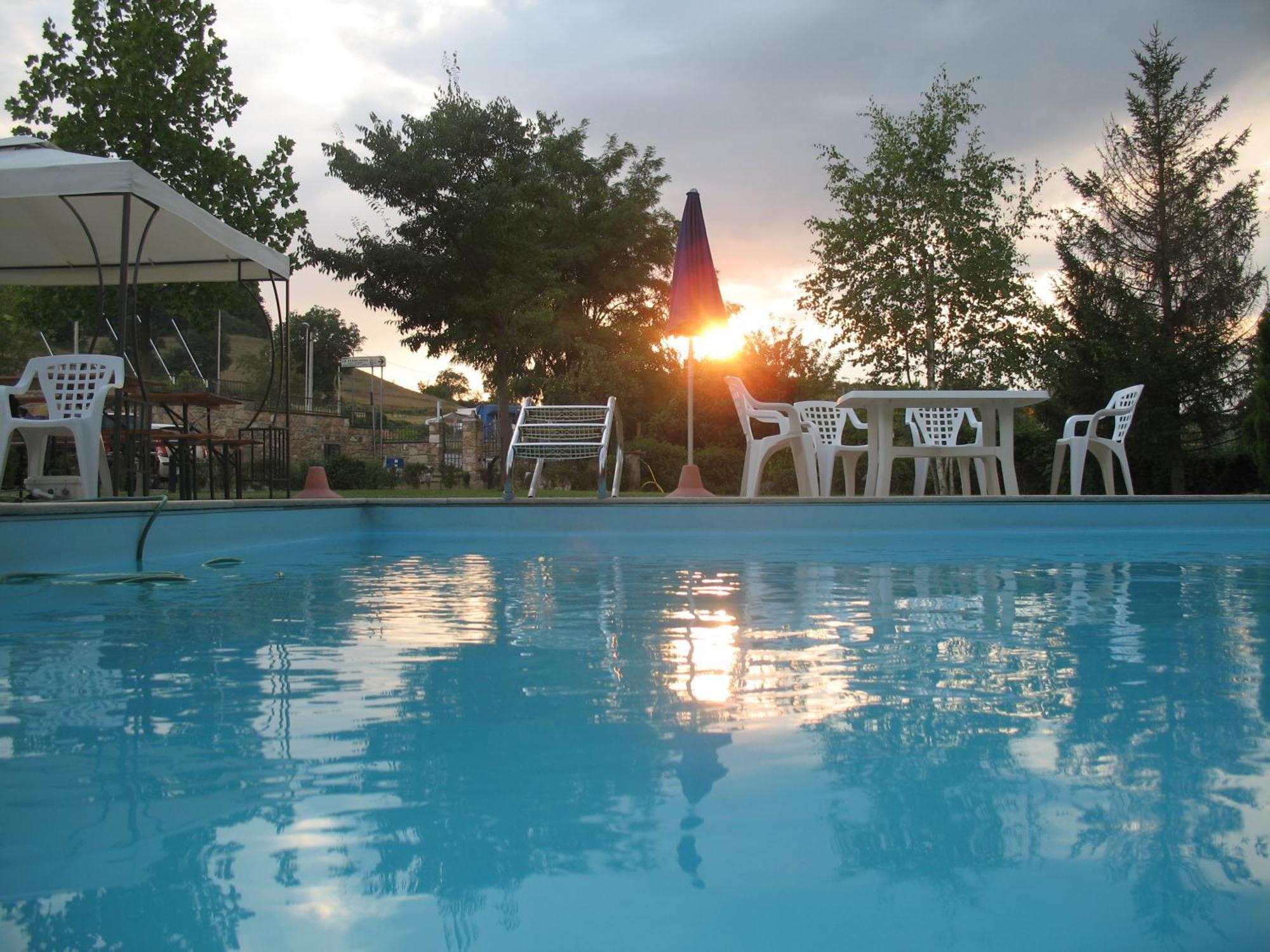 La Francigena Aparthotel Staggia Buitenkant foto