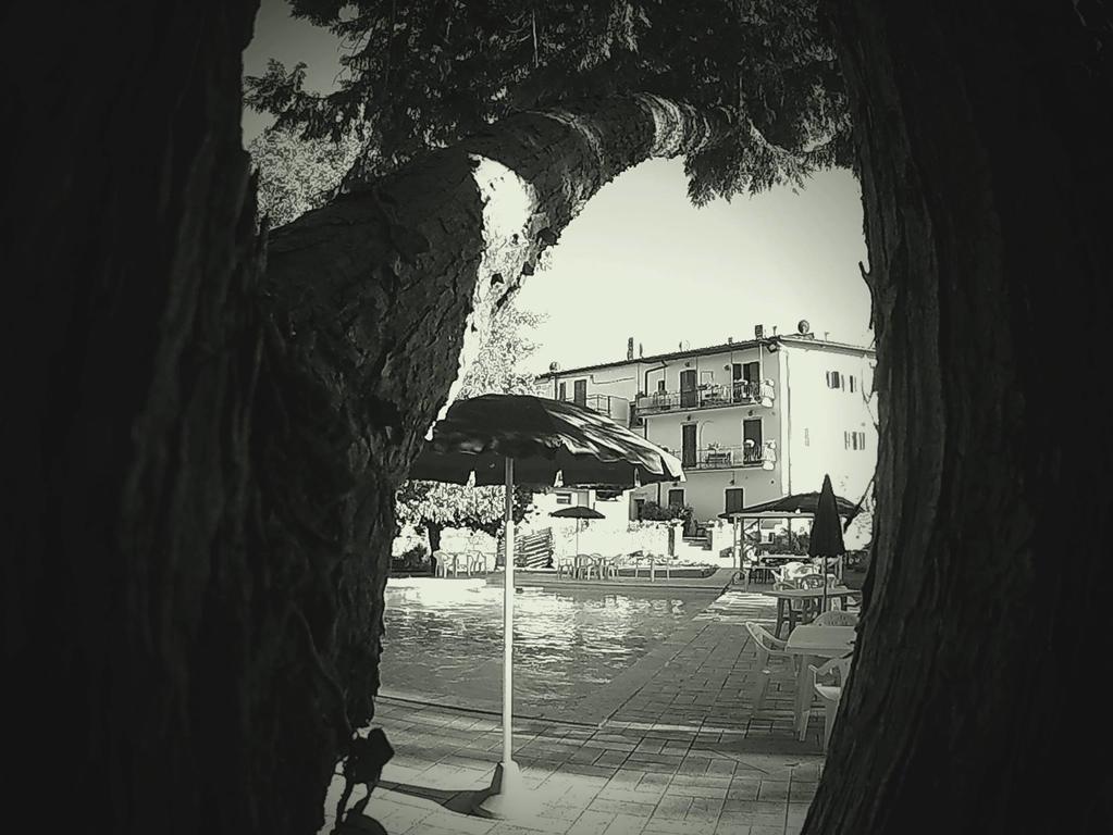 La Francigena Aparthotel Staggia Buitenkant foto